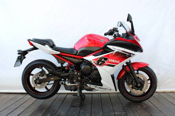 YAMAHA XJ6 F ABS YAMAHA XJ6 F ABS